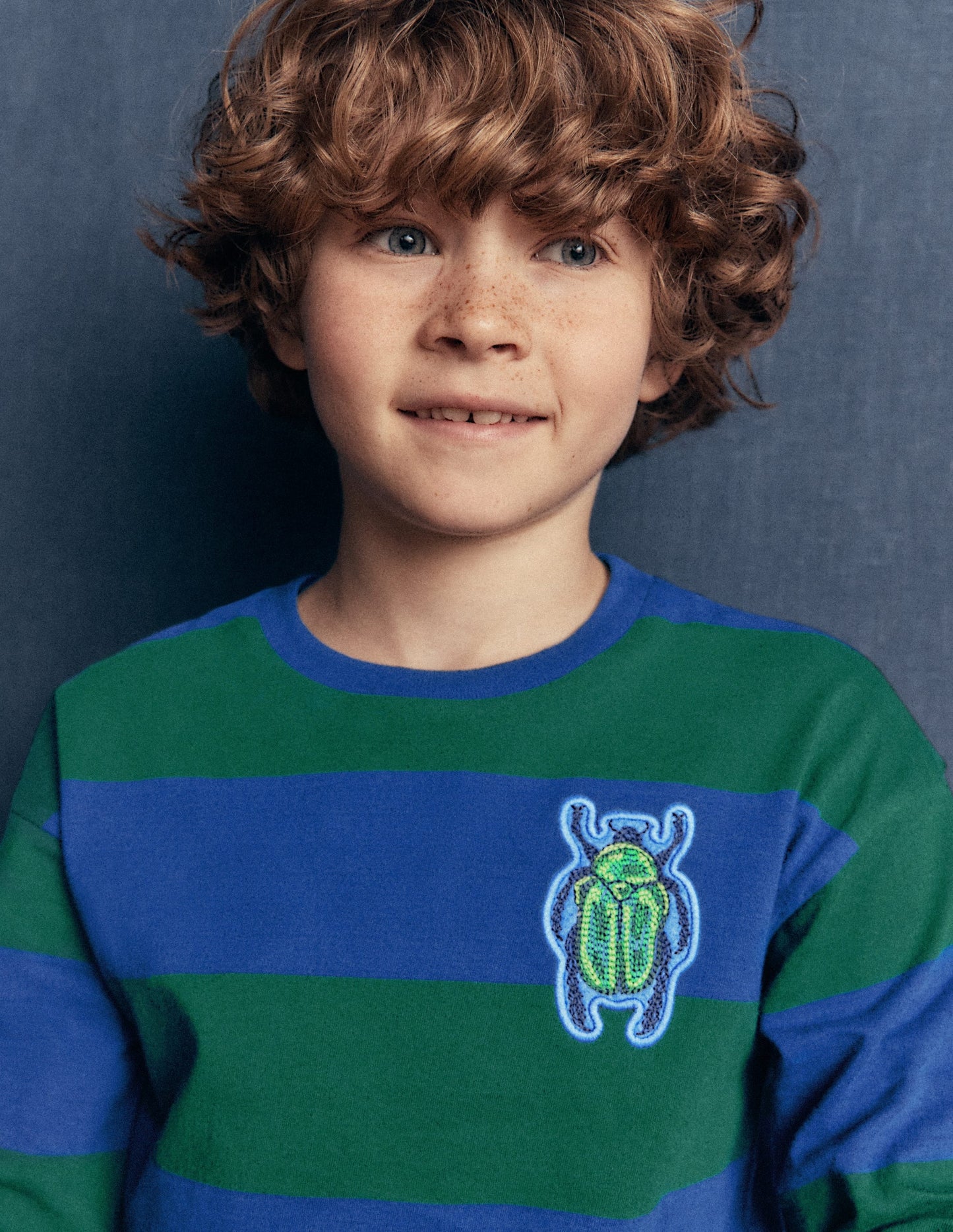 Long Sleeve Badge T-shirt-Blue stripe