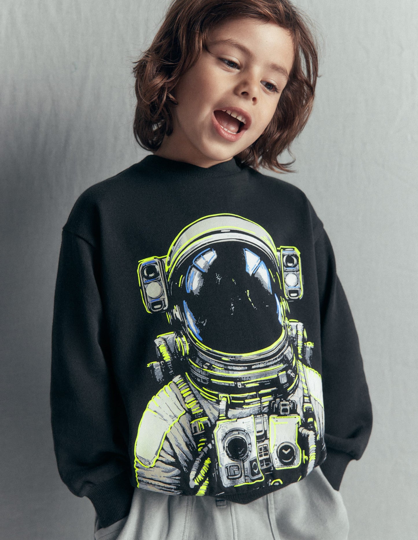 Glow Printed Sweatshirt-Shadow Grey Spaceman
