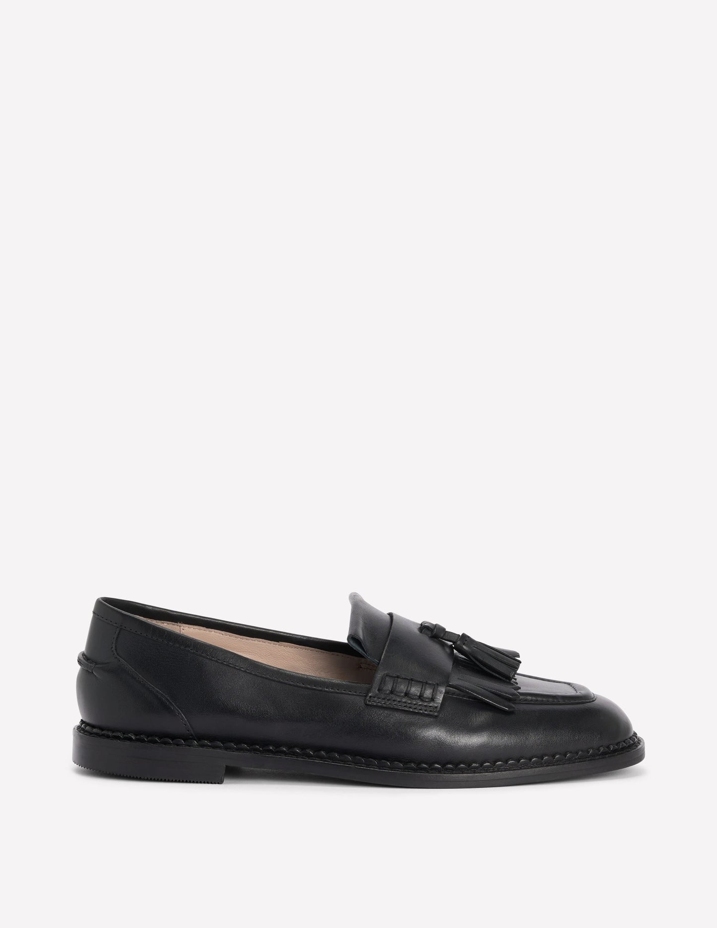 Nya Ghillie Flat Loafers-Black