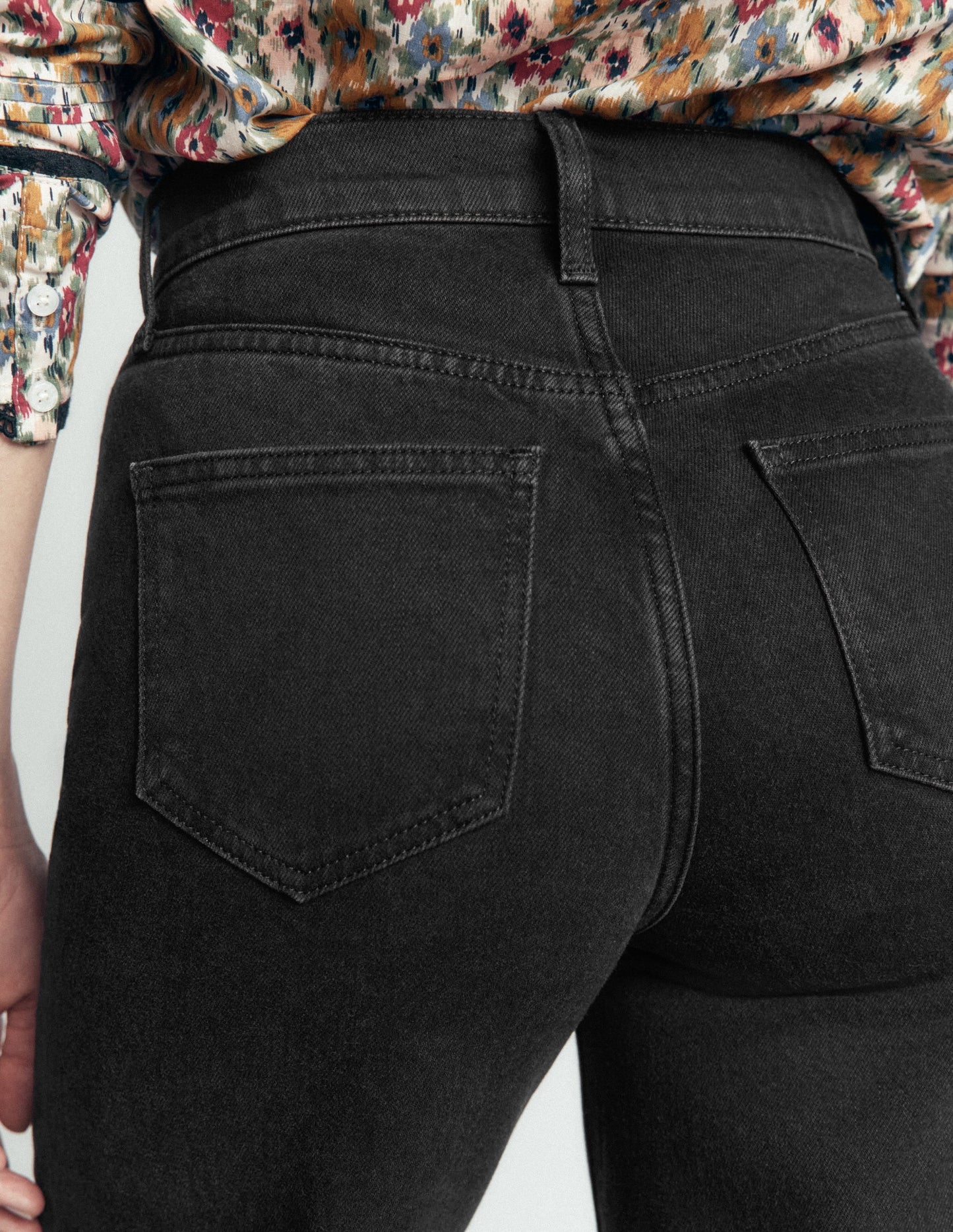 High Rise Wide Leg Jeans-Washed Black