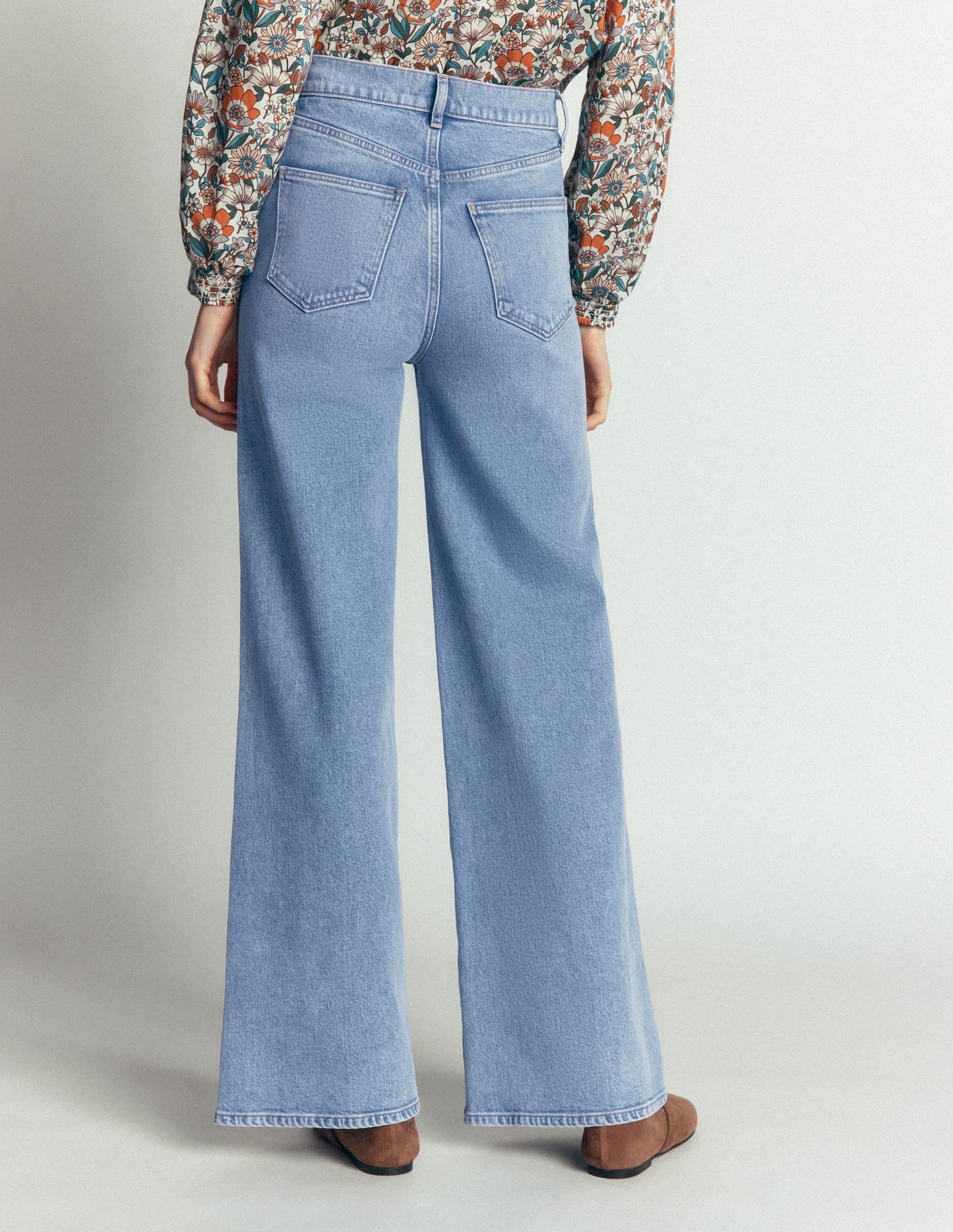 High Rise Wide Leg Jeans-Light Vintage