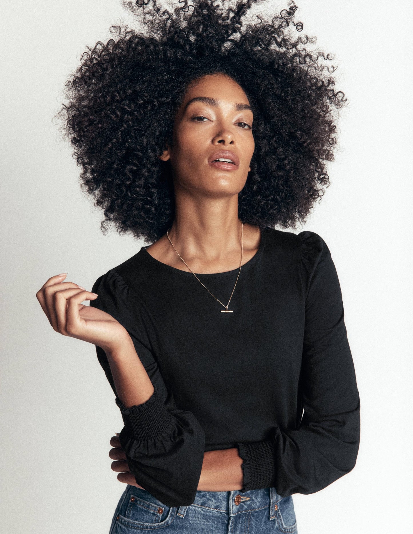 Smocked Cuff Supersoft Top-Black