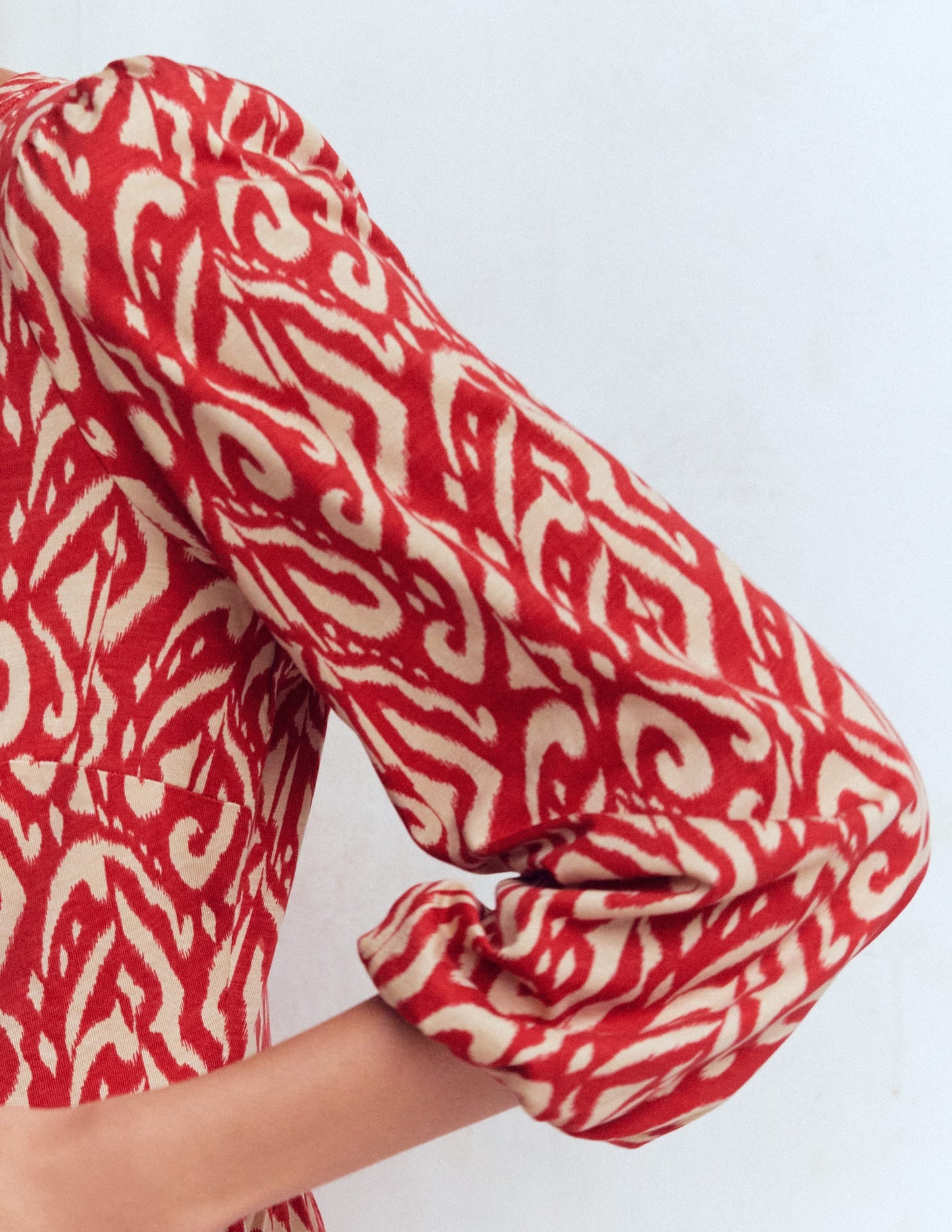 Cathy Notch Neck Jersey Dress-Merida Red, Ikat