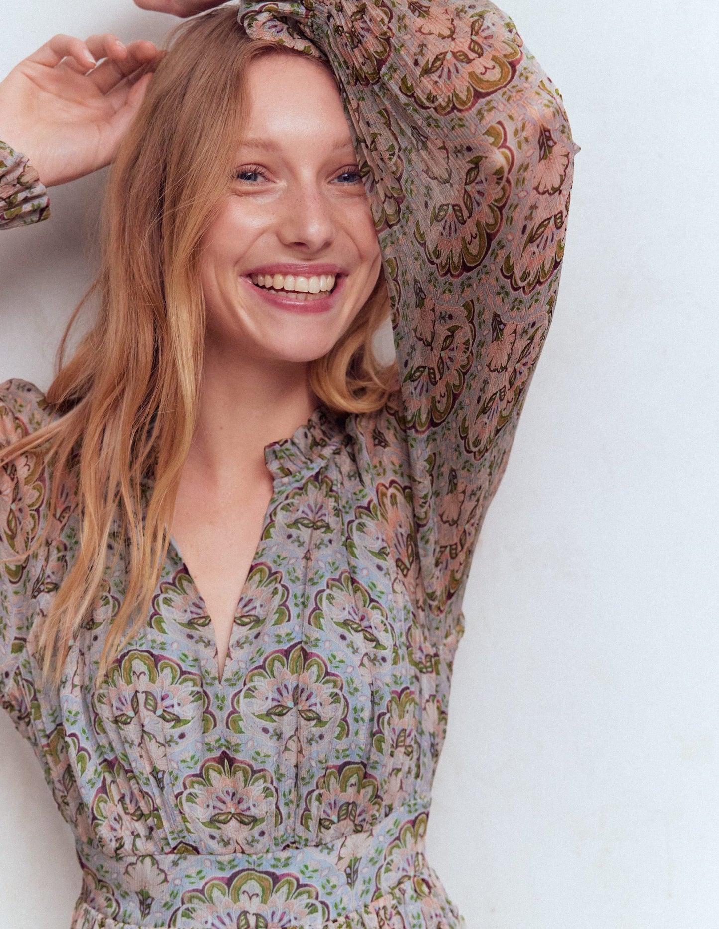 Romantic Ruffle Neck Dress-Multi Paradise Gardens