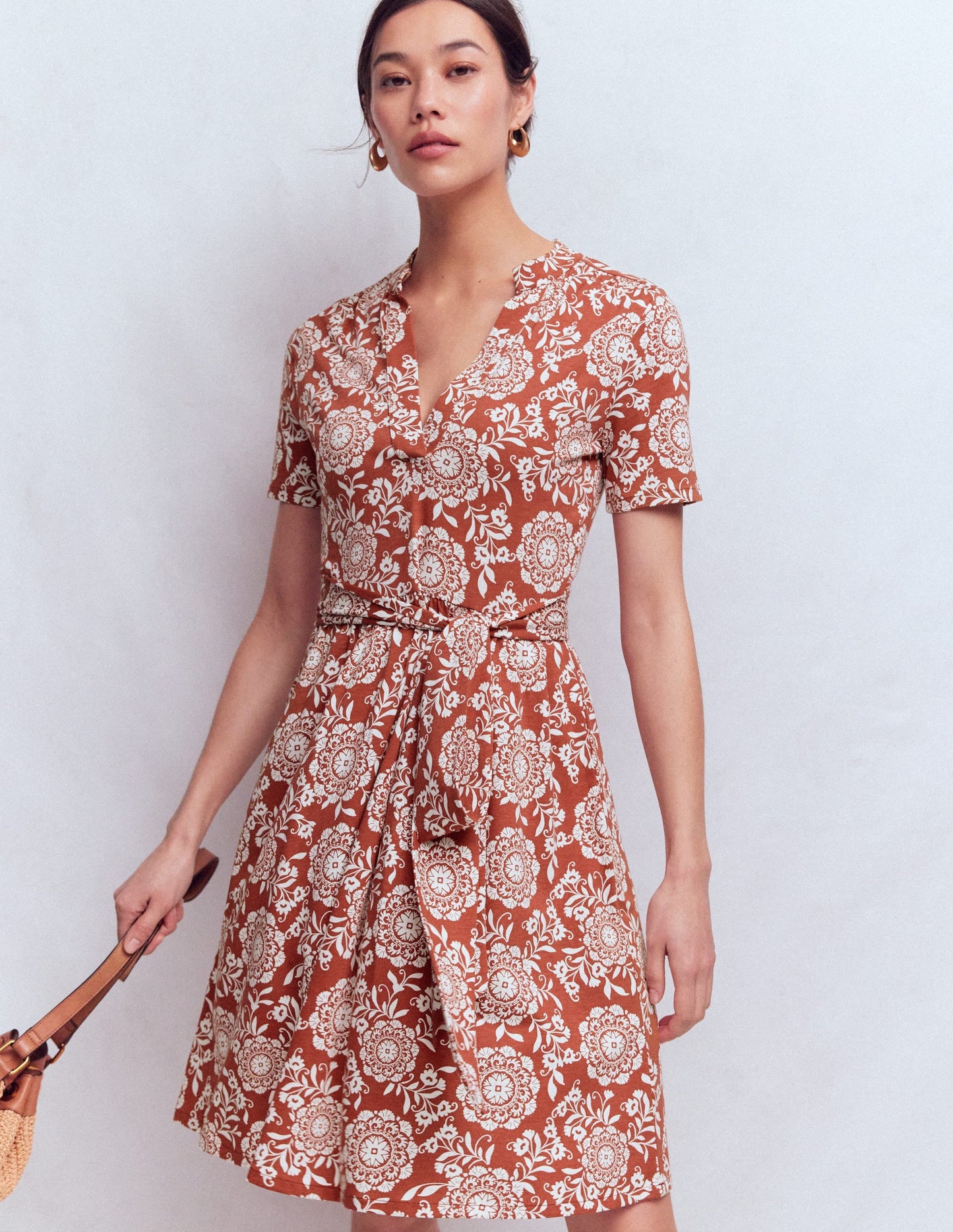 Daisy Flippy Jersey Dress-Brown, Decorative Blossom