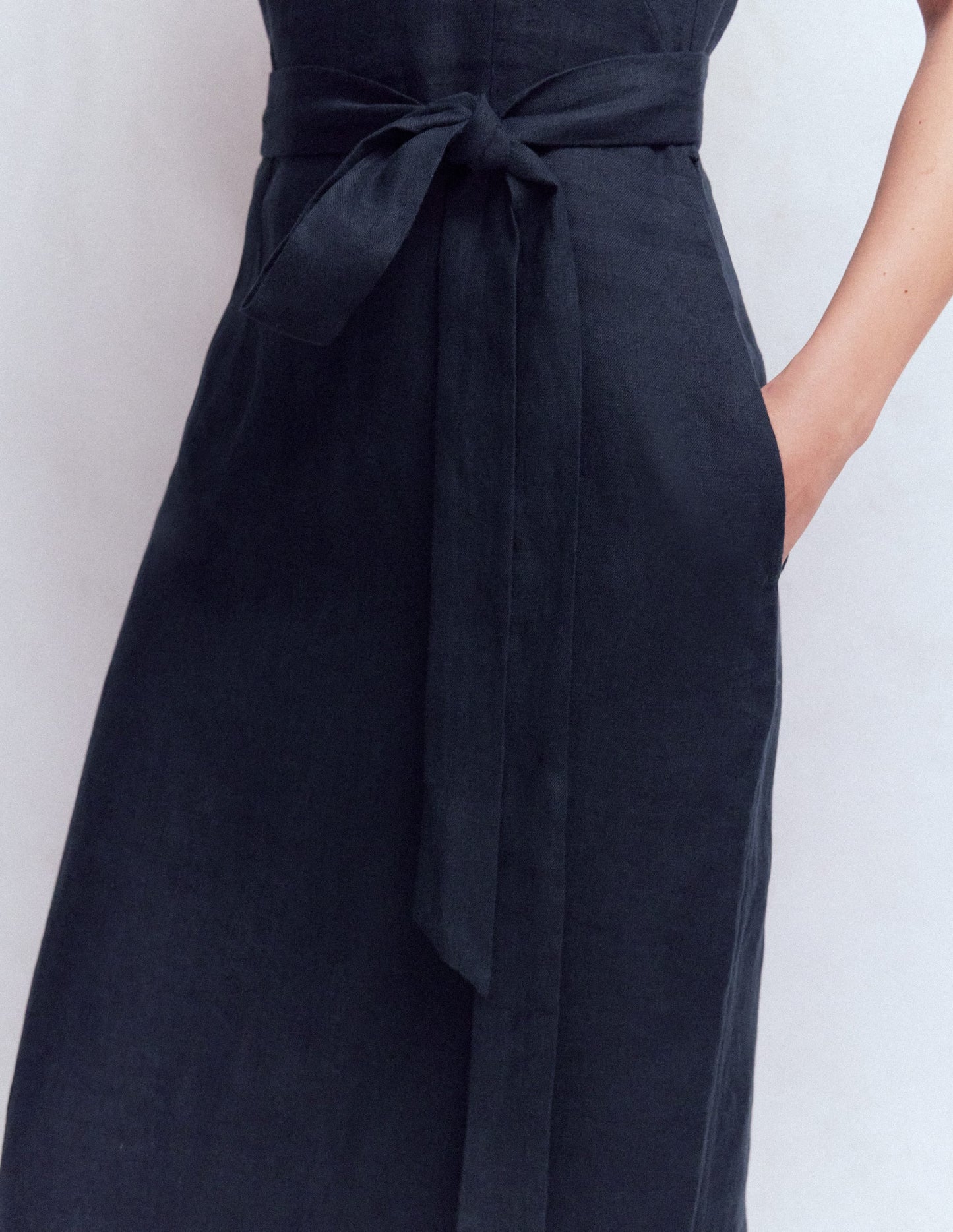 Rosa Halter Linen Midi Dress-Navy