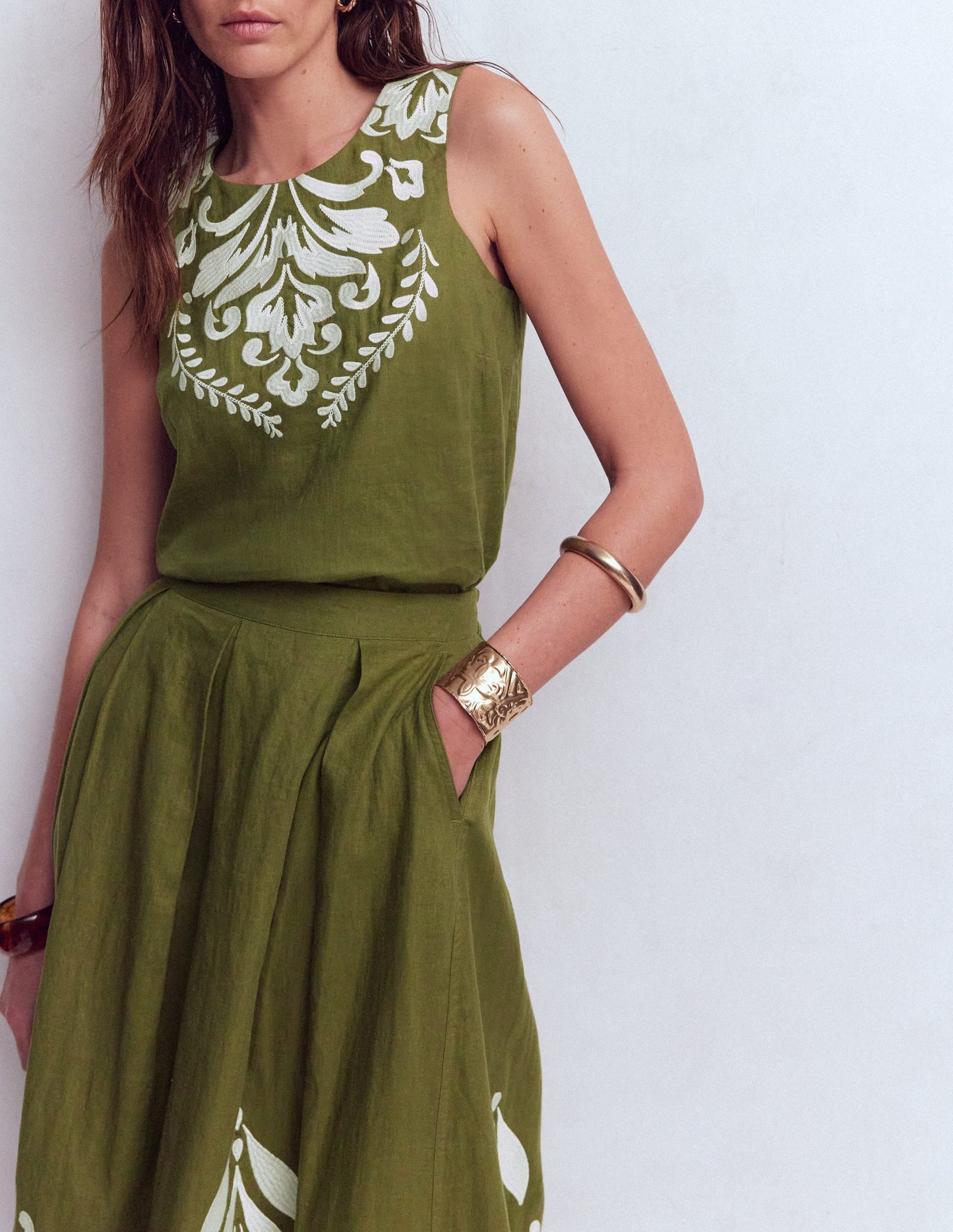 Sofia Embroidered Linen Top-Woodland Green