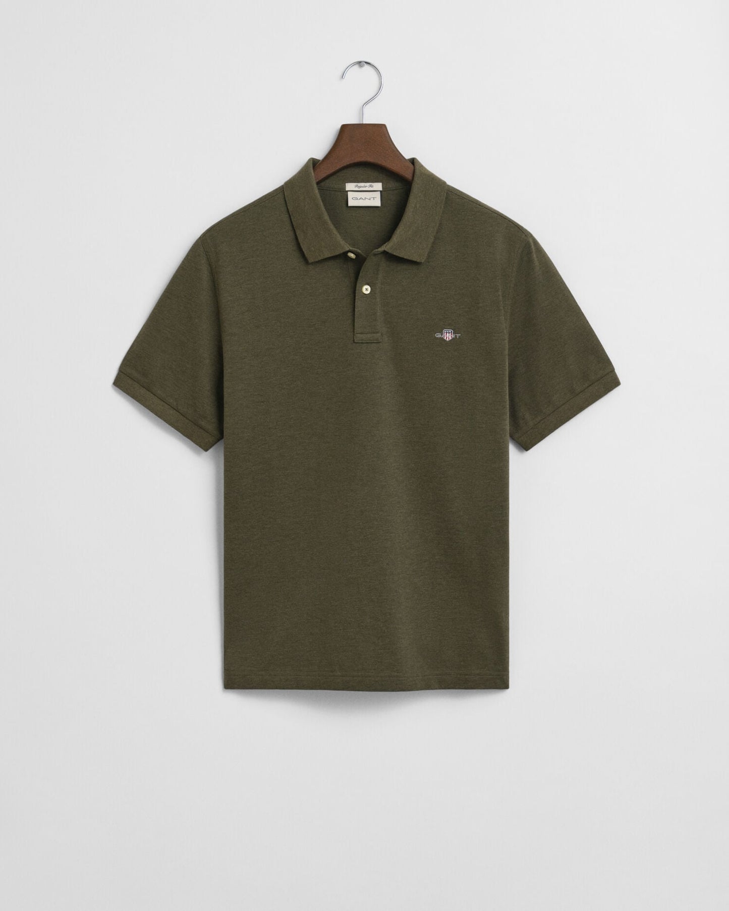 Polo en piqué coupe droite à écusson