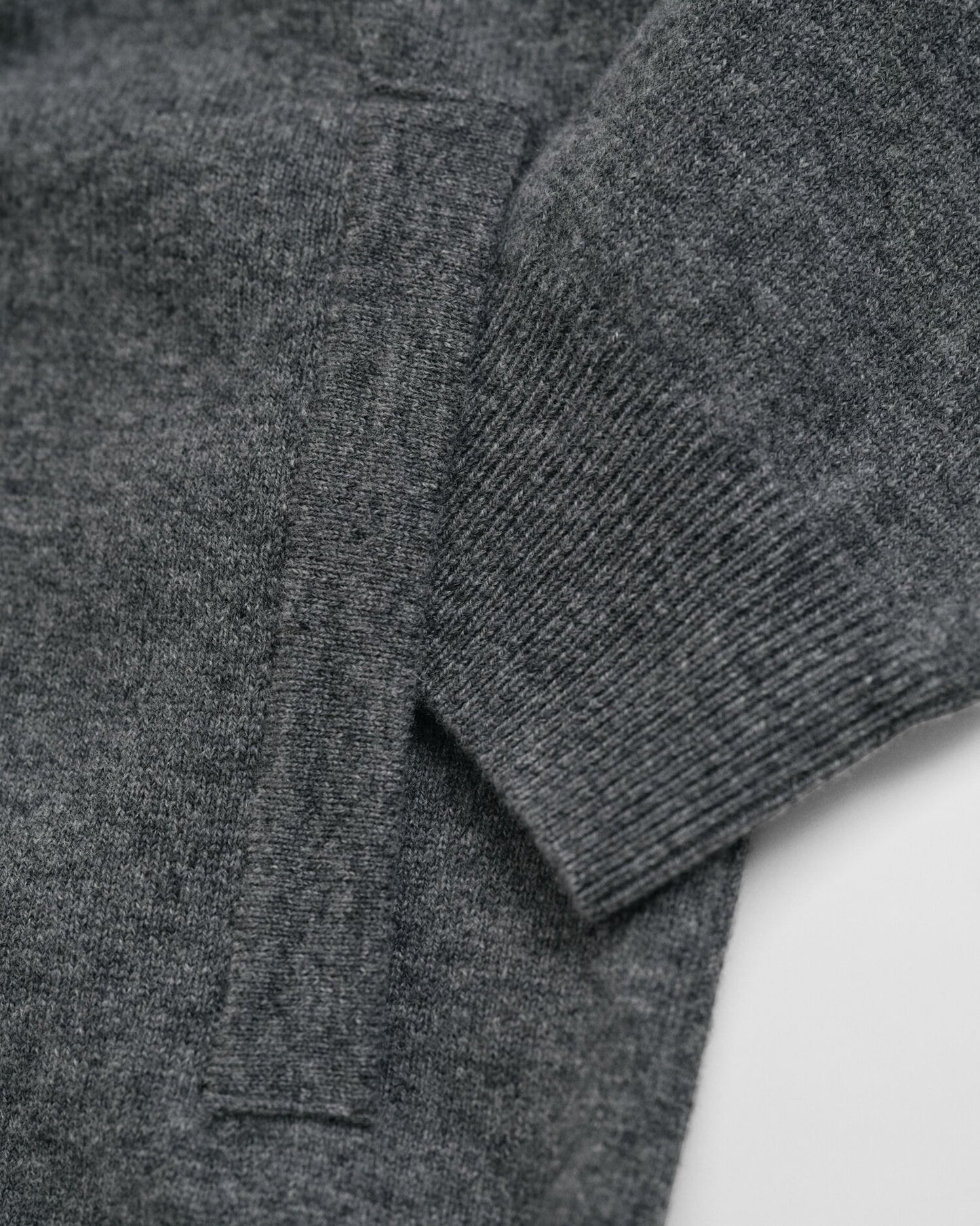 Cardigan zippé en laine d'agneau ultra-fine