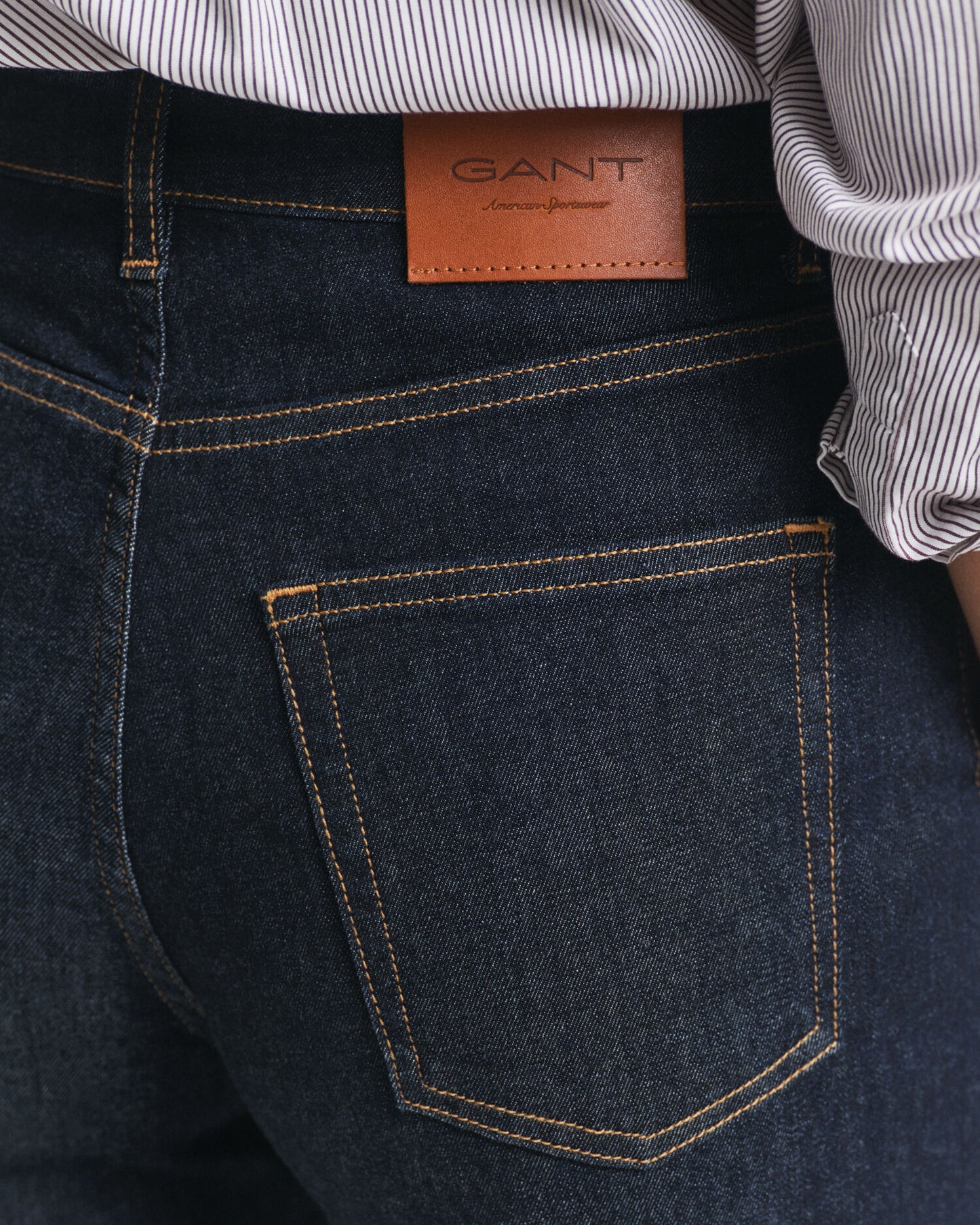 Wide Flared Tailored Jeans